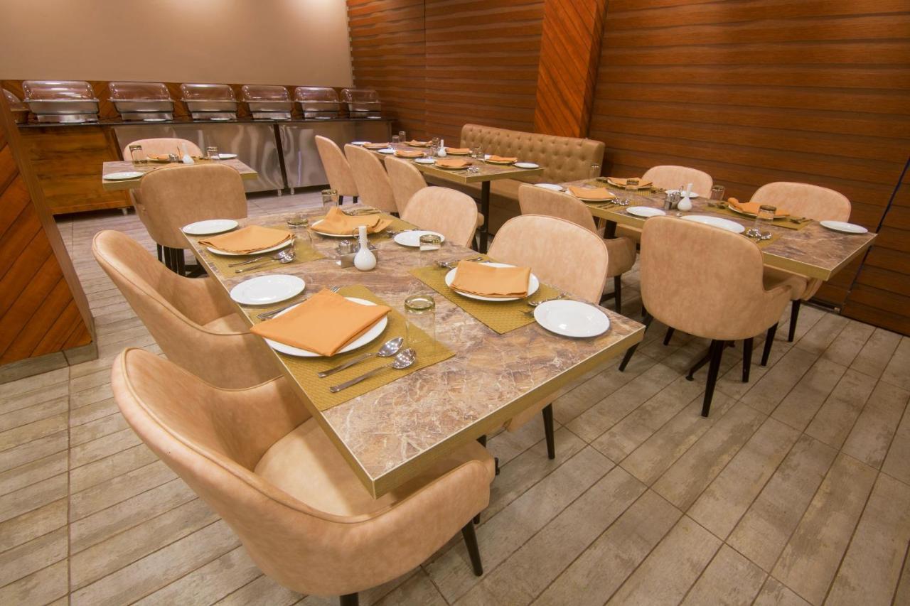 Shivaay Morex- A Vegetarian Hotel ดารัมซาลา ภายนอก รูปภาพ