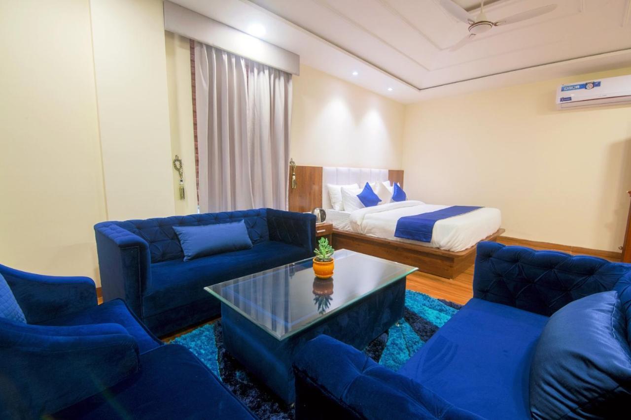 Shivaay Morex- A Vegetarian Hotel ดารัมซาลา ภายนอก รูปภาพ