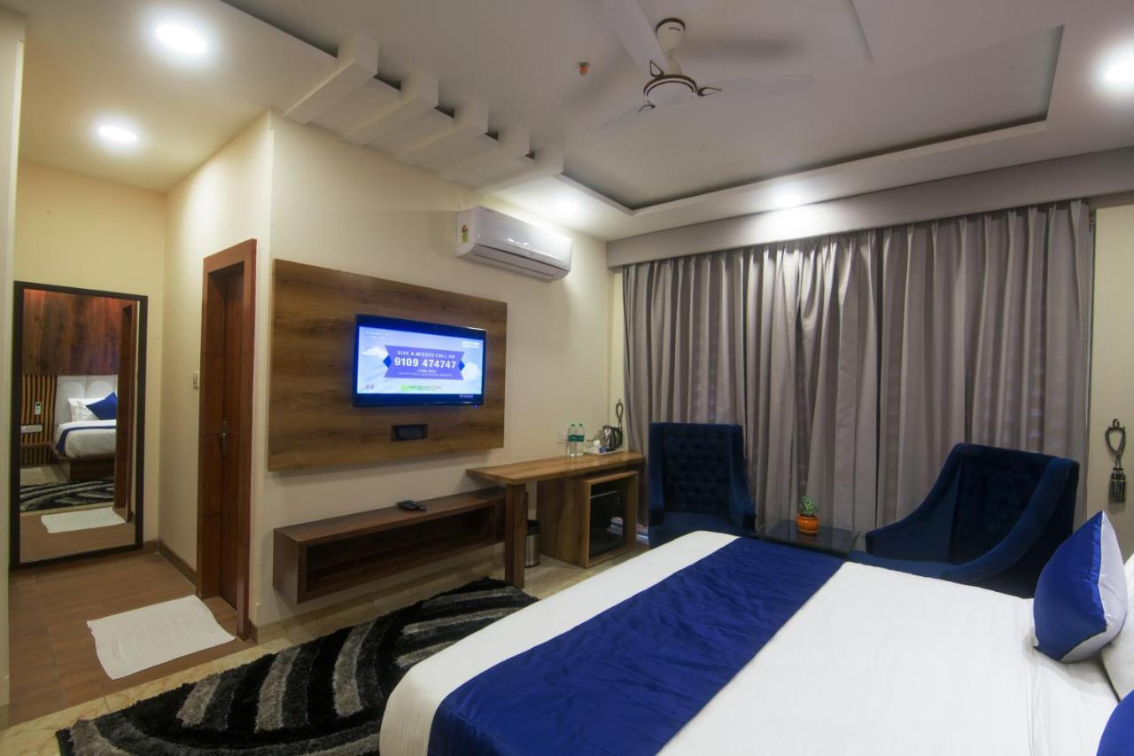Shivaay Morex- A Vegetarian Hotel ดารัมซาลา ภายนอก รูปภาพ