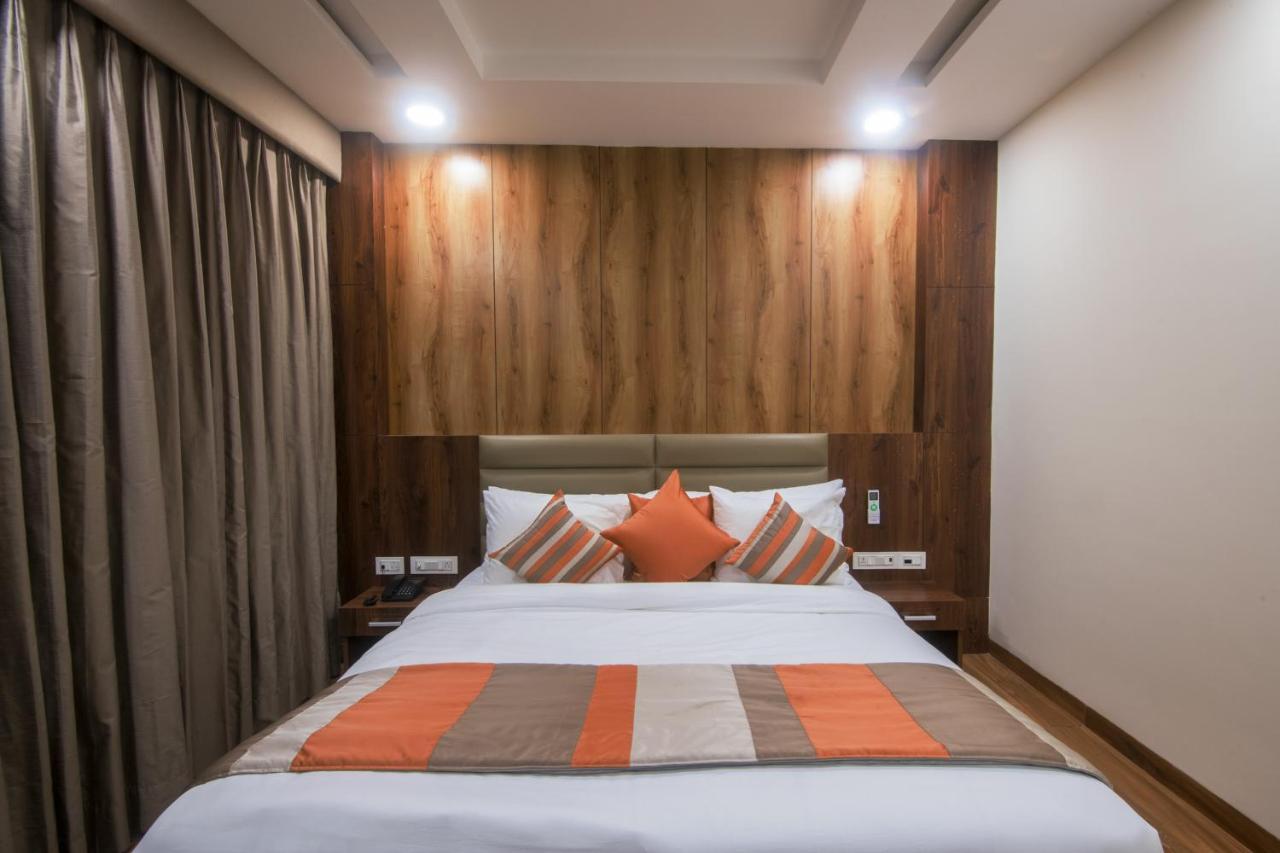 Shivaay Morex- A Vegetarian Hotel ดารัมซาลา ภายนอก รูปภาพ